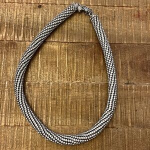 Banana Republic silver necklace NWT